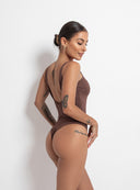 BODY ZARINA BROWN