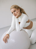 LONGSLEEVE COMFY VANILLA