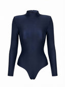 KÖRPER LOUISA SCHWARZ